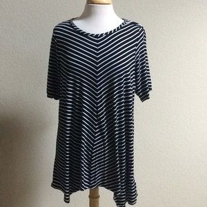 Hi Lo Black/White Striped Tunic